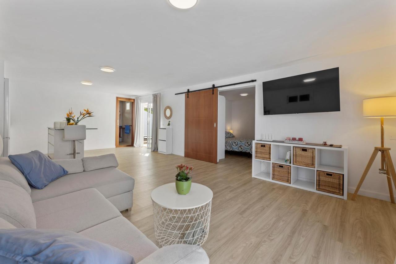 Famara Loft 12 Appartement Buitenkant foto